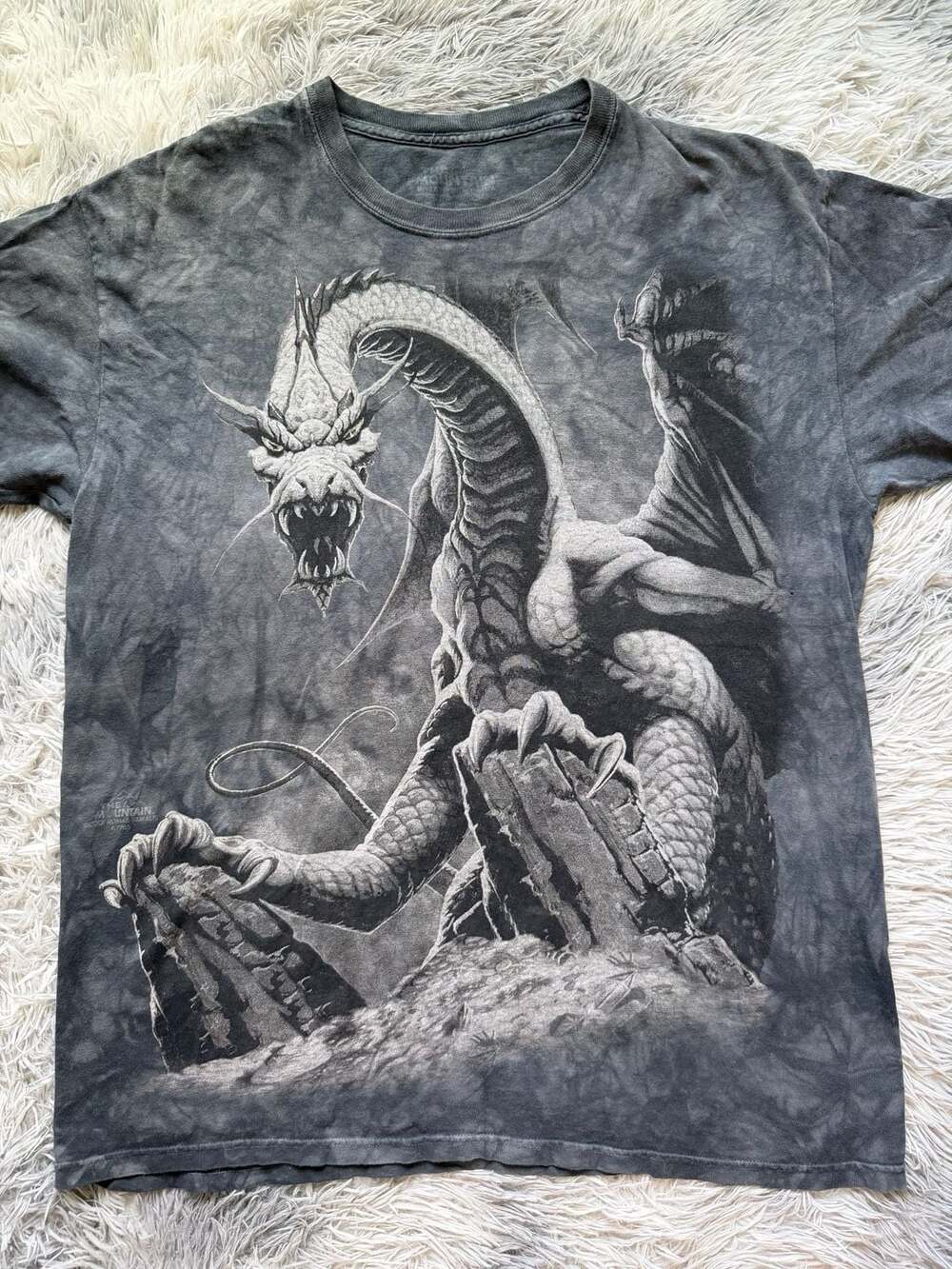 The Mountain Y2K Grey Dragon Graphic Tie-Dye T-Shirt